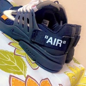 Sneakers size 8 off white prestos